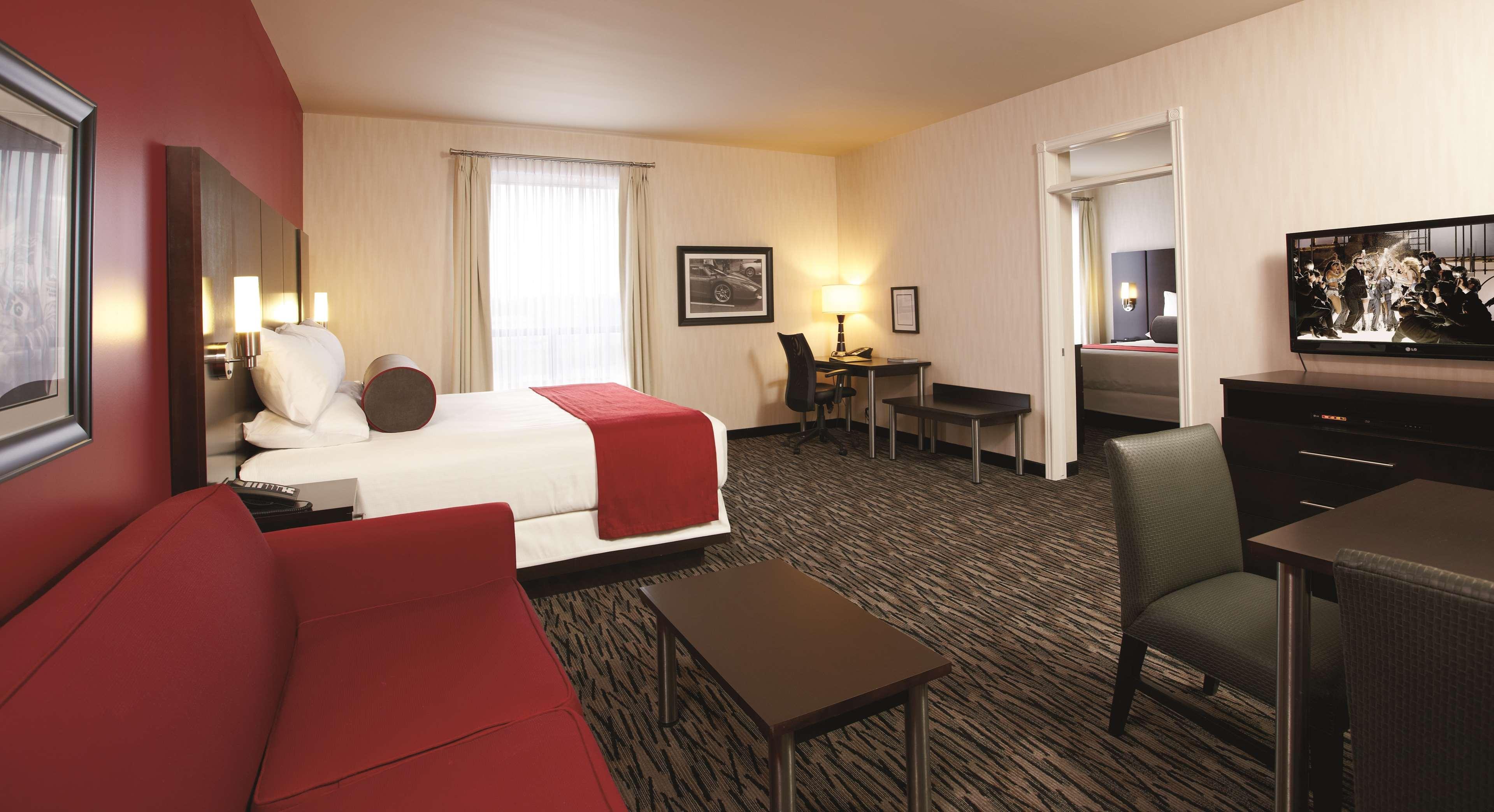 C Hotel By Carmen'S, BW Premier Collection Хамилтън Екстериор снимка