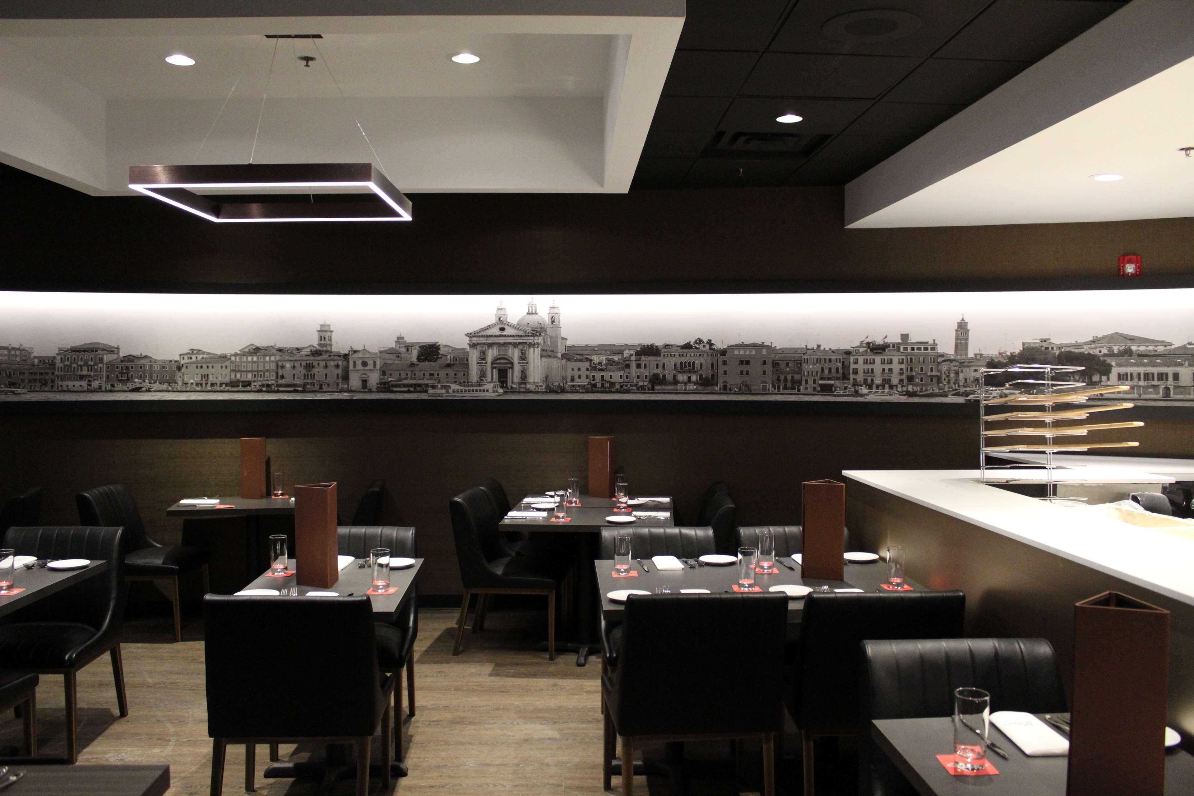 C Hotel By Carmen'S, BW Premier Collection Хамилтън Екстериор снимка